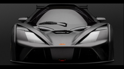 KTM X-BOW GT4 JE TERAZ SPOĽAHLIVEJŠÍ