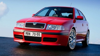 JEDNOTKOVÁ ŠKODA OCTAVIA JE VETERÁN. KEDY OSLÁVI 30 ROKOV?