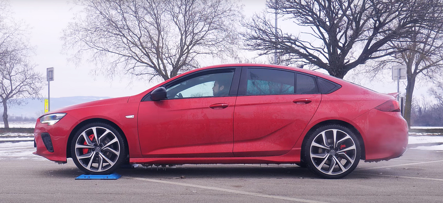 Opel Insignia GSi 4x4 test