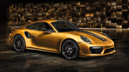 O TOMTO VEDEL LEN MÁLOKTO. NEMCI V MINULOSTI VYVINULI PROTOTYP PORSCHE 911 SO ŠTYRMI TURBAMI!