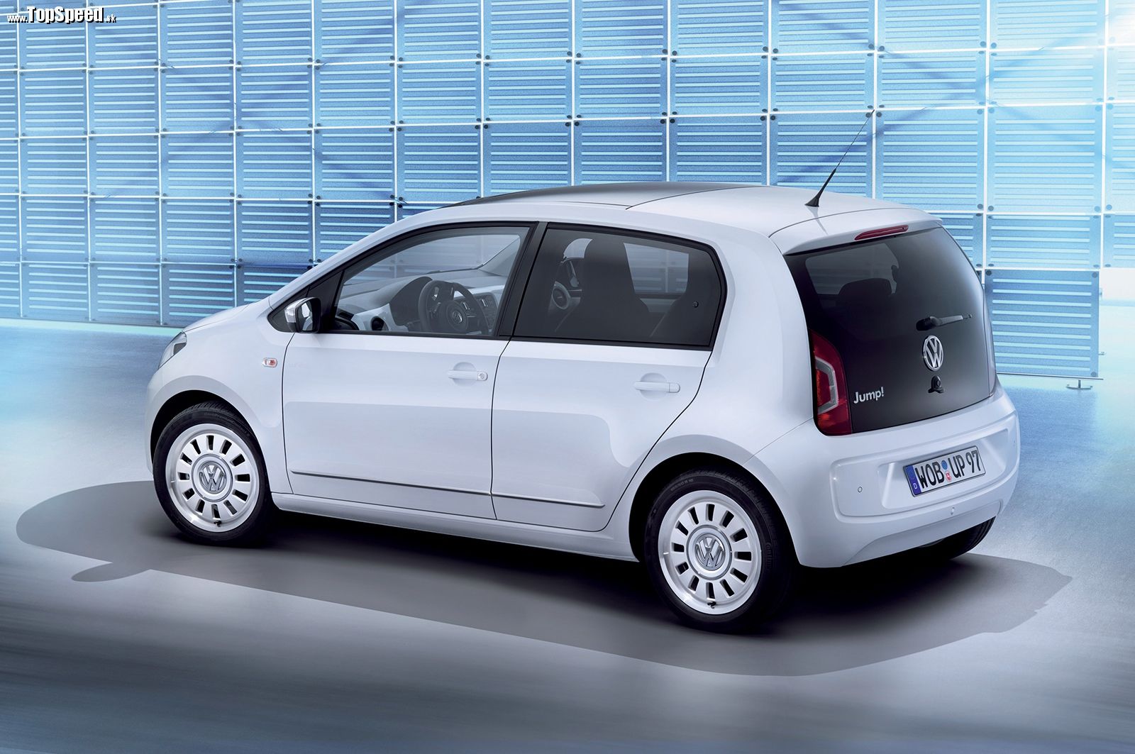 Pôvodne Volkswagen UP! sa po novom bude volať JUMP! podľa skoku do diaľky.