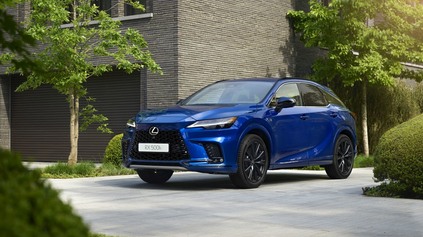 Nový Lexus RX debutoval s tromi hybridnými pohonmi, všetky majú štvorvalce