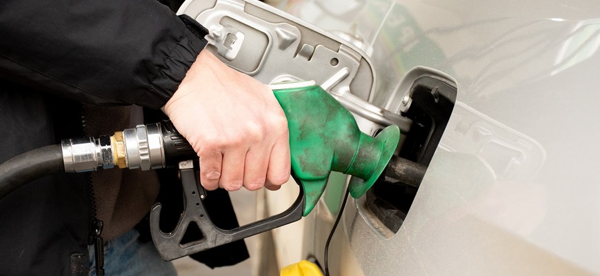 Klasické autá na benzín vôbec nezrušíme, odkazuje známa automobilka. Elektro má dôležitú vlastnosť