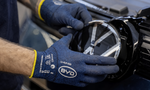 Renomovaný nemecký ekonóm varuje: „Volkswagen môže skončiť v rukách Číňanov!“