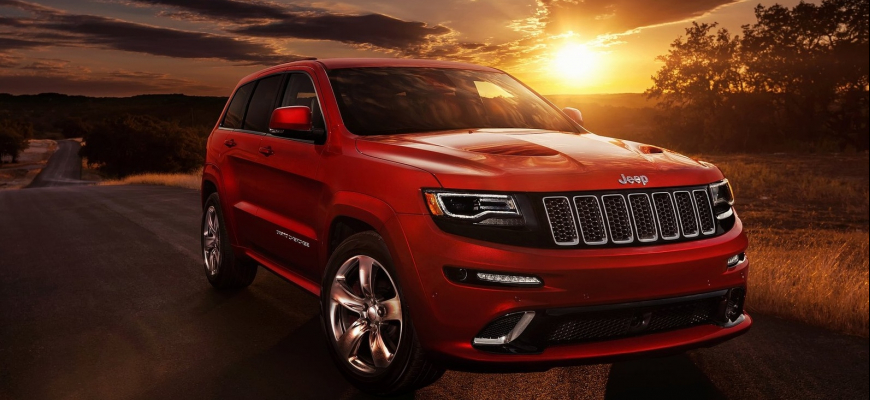 Grand Cherokee Trackhawk vraj dá s motorom Hellcat stovku pod 3 s!