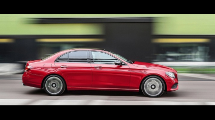 Prvá jazda: Mercedes-Benz E 220d sedan W213