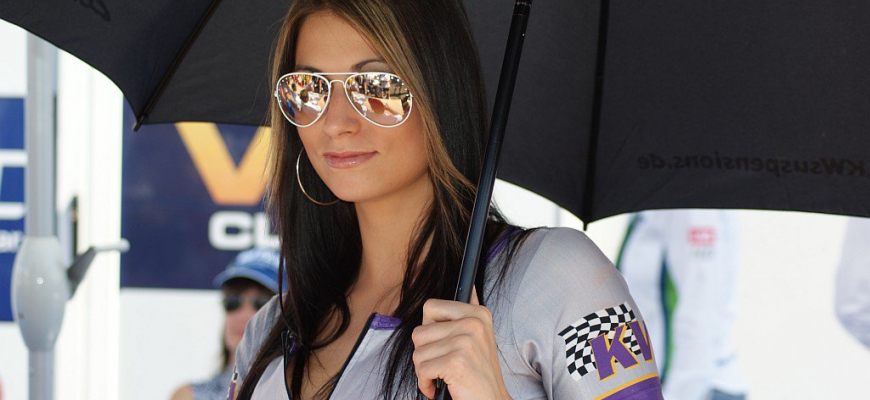 WTCC Brno 2010: Pit Babes