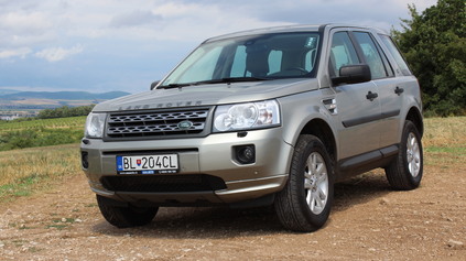 PRÁVE TESTUJEME JAZDENÝ LAND ROVER FREELANDER 2, ČO VÁS ZAUJÍMA?