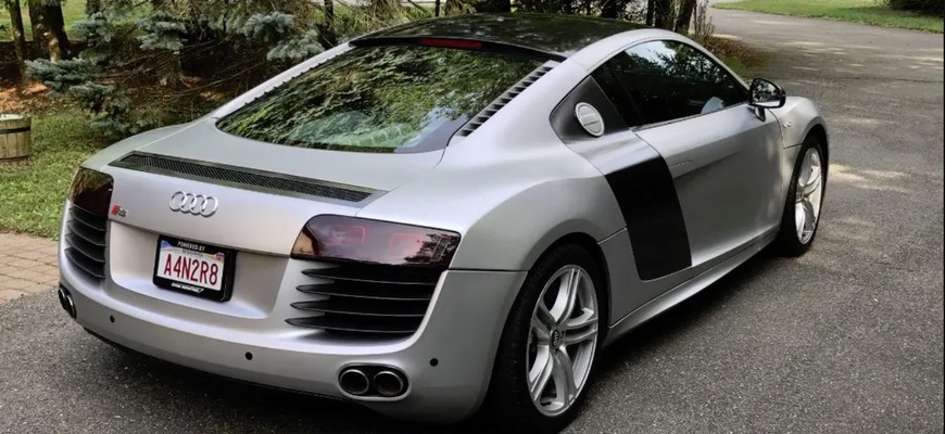 Neuveríte, čo má pod kapotou táto replika Audi R8. Neskutočne klame telom