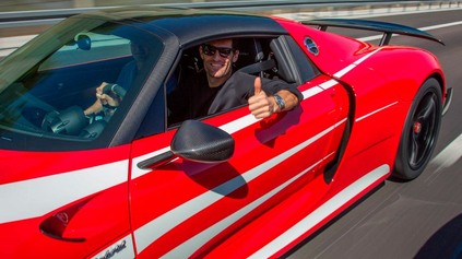 MARK WEBBER A JEHO AUTÁ: 918 SPYDER, GT2 RS AJ PORSCHE 356. NIEKTORÉ STOJA CEZ MILIÓN