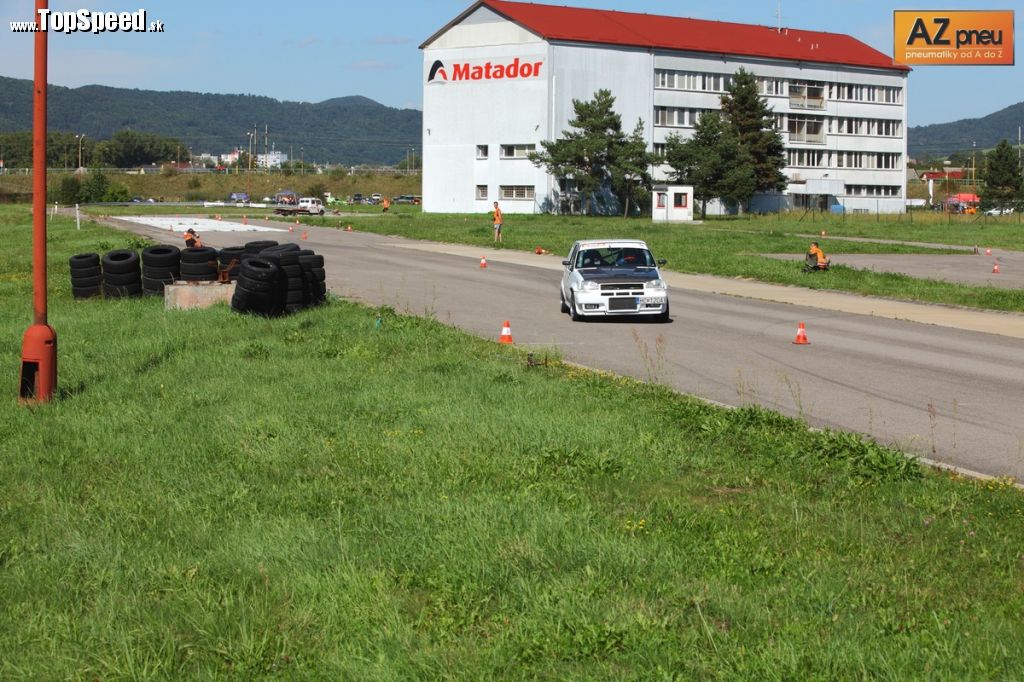 Skúšobné dráhy v areáli Matadoru sú tradičným bojiskom AutoSlalomu