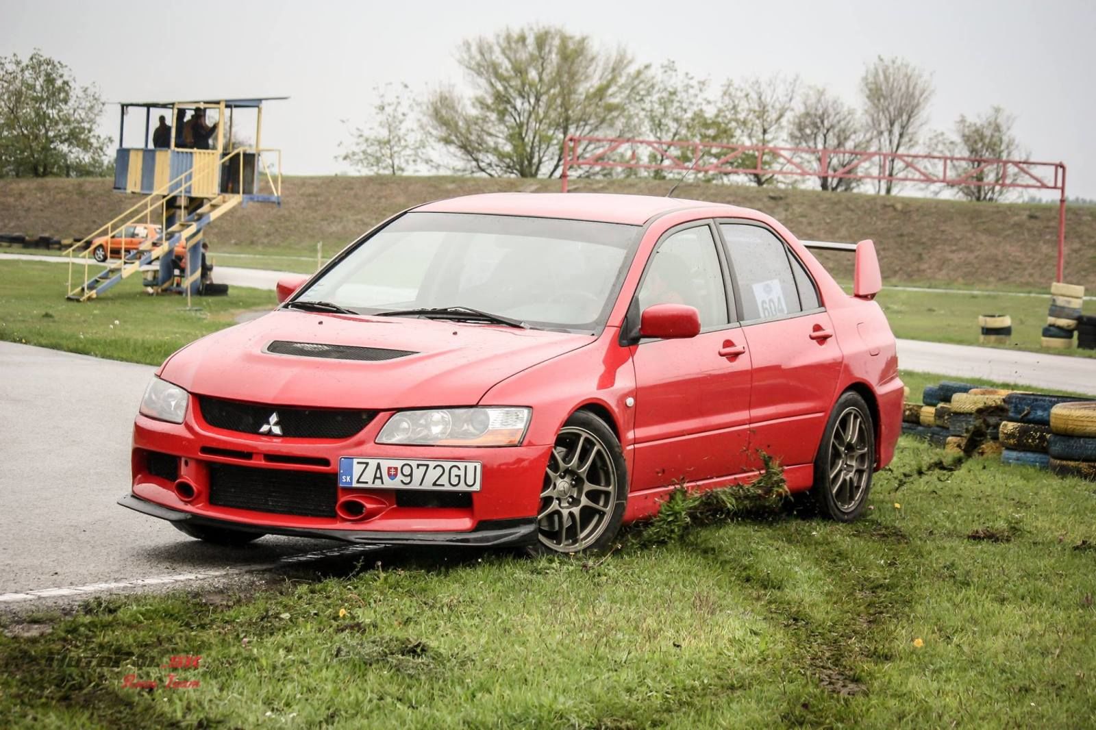 ČS Autoslalom v Dunajskej Strede bol poriadne šmykľavý