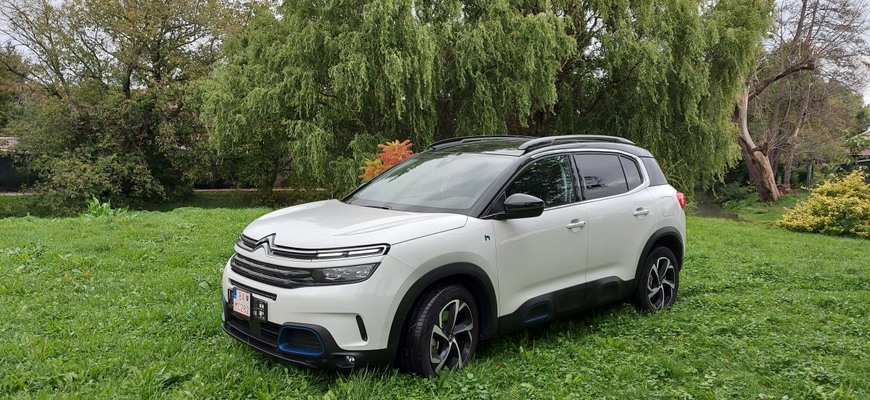 Testujeme Citroën C5 Aircross hybrid. Čo vás zaujíma o prvom modeli citroen hybrid SUV?