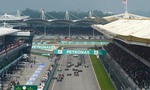 Formula 1 sa po deviatich rokoch vracia do Sepangu. Kuriózne sa tam ide Veľká cena Bahrajnu
