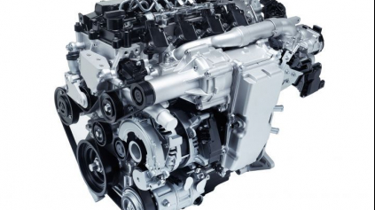 Prečo Mazda odmieta malé turbomotory? Aký bude SkyActiv-X?