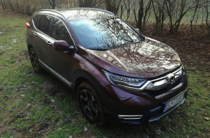 TESTUJEME SUV HONDA CR-V 1.5 VTEC TURBO 4WD CVT. ČO VÁS ZAUJÍMA?