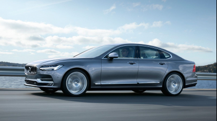 VOLVO S90 MÁ PODĽA ODBORNÍKOV NAJLEPŠÍ DIZAJN NOVINIEK ROKA 2015