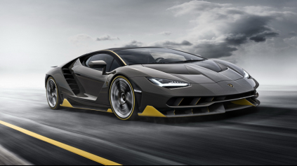 LAMBORGHINI CENTENARIO ROZŽIARILO ŽENEVU