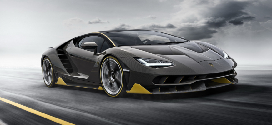 Lamborghini Centenario rozžiarilo Ženevu