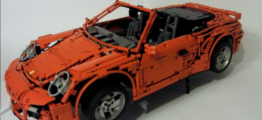 Máte radi Lego a Porsche? Tak sa držte a pozerajte!