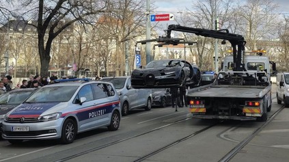 BUGATTI CHIRON ZABAVENÝ VO VIEDNI: KEĎ HYPERAUTO NARAZÍ NA RAKÚSKU REALITU