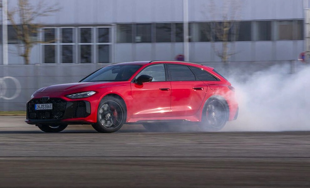 KONIEC QUATTRO AKO HO POZNÁME? MODEL RS 5 MÁ REVOLUČNÚ ZADNÚ NÁPRAVU