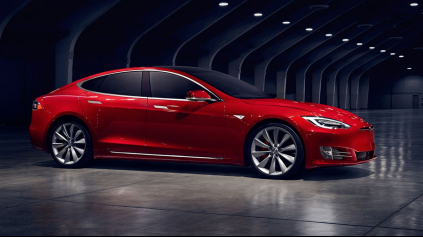 TESLA MODEL S PREŠLA MODERNIZÁCIOU. ZVÝŠIL SA DOJAZD