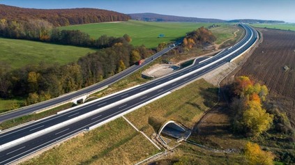 KONFLIKT O VÝSTAVBE NOVÝCH DIAĽNIC SA SKONČIL. SLOVENSKO DEFINITÍVNE MENÍ PRÍSTUP K RÝCHLYM CESTÁM