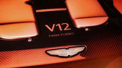 BRITI VRÁTIA NA TRH DVANÁSŤVALEC, NOVÝ ASTON MARTIN VANQUISH V12 MÁ POTVRDENÝCH 835 KONÍ