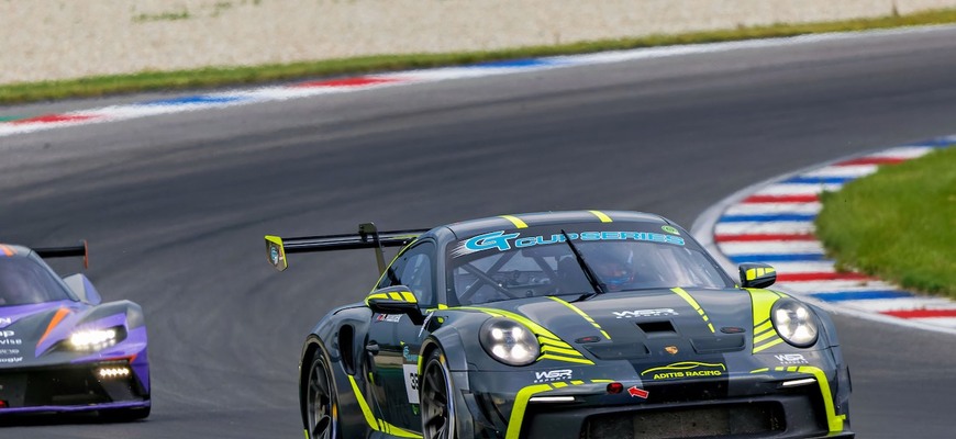 Kráľovská trieda okruhového motoršportu na Slovakia Ringu - GT CUP SERIES