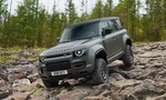 Nový Defender OCTA: Doposiaľ najodolnejší? Predstavili sebavedomé auto aj s cenou pre SR