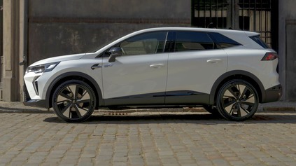 NOVÉ MITSUBISHI GRANDIS VYCHÁDZA ZO ZNÁMEHO RENAULTU. V JEDNEJ VECI PONÚKA VIAC AKO ORIGINÁL