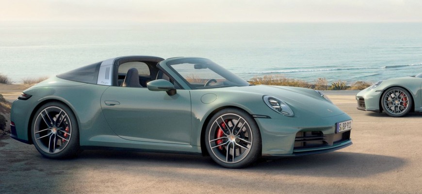 Modernizované Porsche 911 vo verzii 992.2 odteraz aj s pohonom 4x4 ako Carrera 4S a Targa 4S