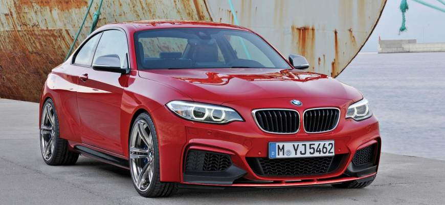 BMW M2 dostane v základe manuál, karbónová strecha nebude