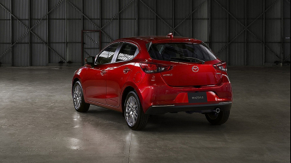 Modernizovaná Mazda 2 2020 bude mild-hybrid