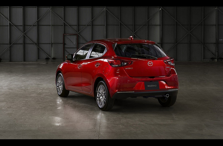 MODERNIZOVANÁ MAZDA 2 2020 BUDE MILD-HYBRID