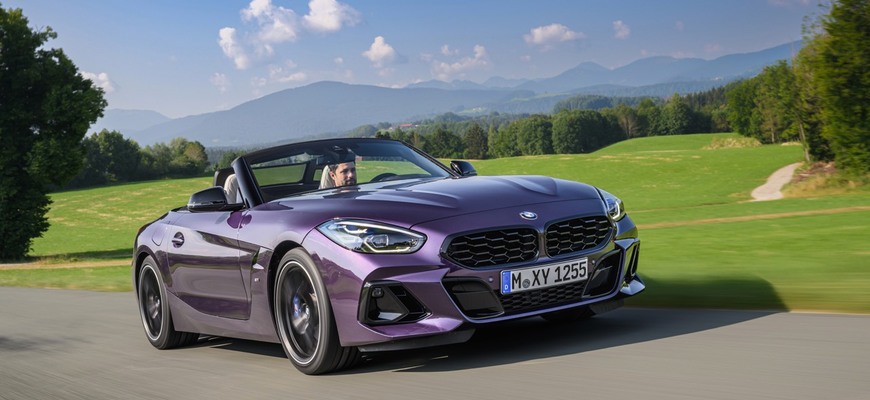 Čakali sme po facelifte BMW Z4 M40i s manuálom. Nemci však predstavili len malé zmeny