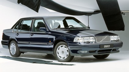 Volvo 960 má 30 rokov, švédsky tank bol posledný s pohonom zadných kolies