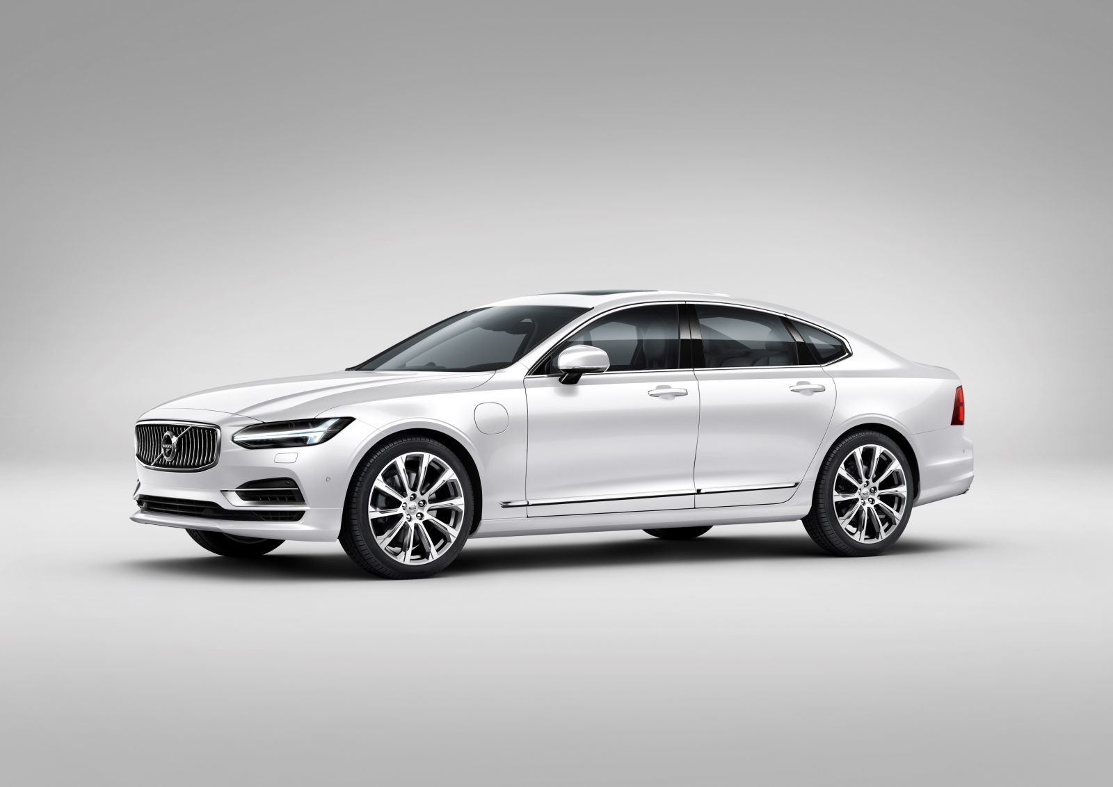 2016 Volvo S90