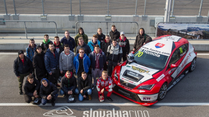 KARTING NA ŠKOLÁCH PRINÁŠA MOTOKÁRY NA STREDNÉ ŠKOLY