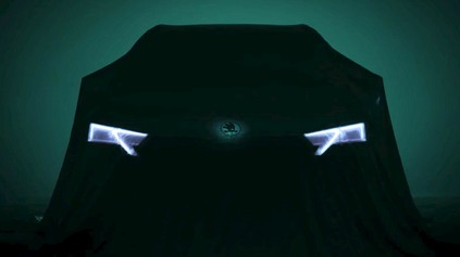 Škoda chystá facelift Octavie. Podľa prvých záberov vzhľad opäť zmenia výrazné predné svetlá