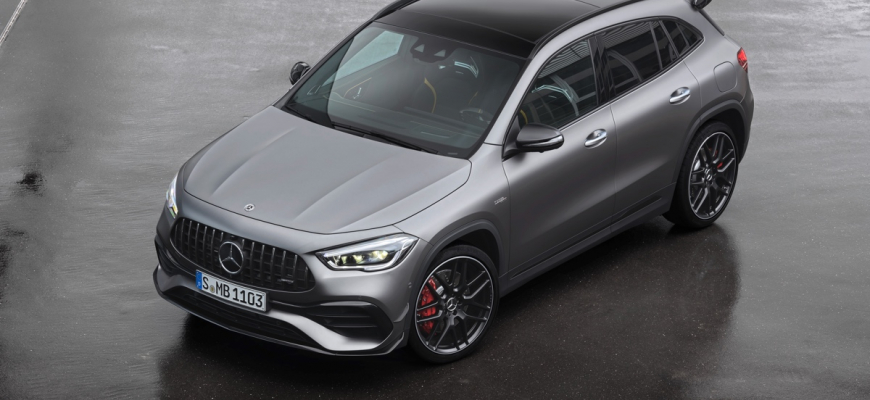 Malý crossover so silou BMW M3? To je Mercedes AMG GLA 45 S