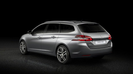 Európskym autom roka 2014 sa stáva Peugeot 308!