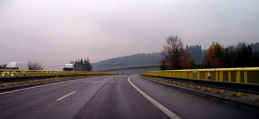 Diaľnica Bratislava - Košice nebude ani v r2020, vyhlásil minister dopravy Brecely