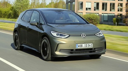 MODERNIZOVANÝ VOLKSWAGEN ID.3 PRO S. VYŠŠÍ VÝKON, LEPŠIA DYNAMIKA, RÝCHLEJŠIE NABÍJANIE