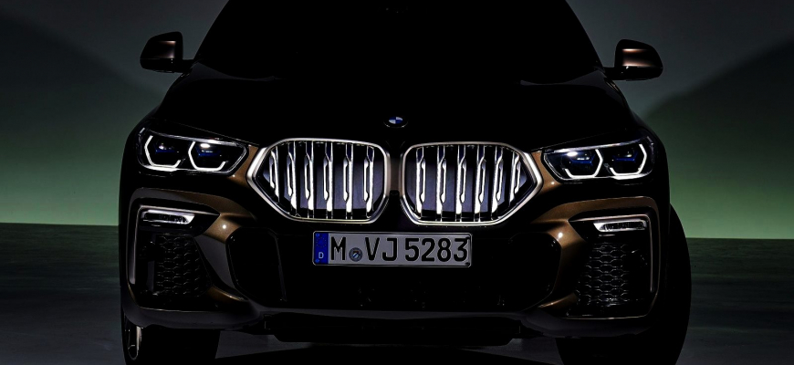 Za príplatok BMW X6 podsvietené obličky zvýrazní LED svetlom