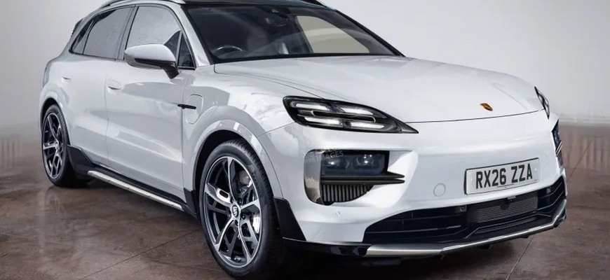 Nová vlajková loď Porsche bude väčšia ako Cayenne, má konkurovať elektrickému BMW iX