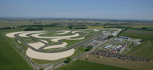 WTCC a FIA GT prídu na Slovakia Ring aj v r2013