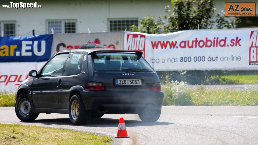 Lucka ČERVENKOVÁ by mohla jazdiť AutoSlalom aj na fúriku a aj tak by asi vždy bodovala! Keď má v rukách Sexo VTS, je neporaziteľná :)