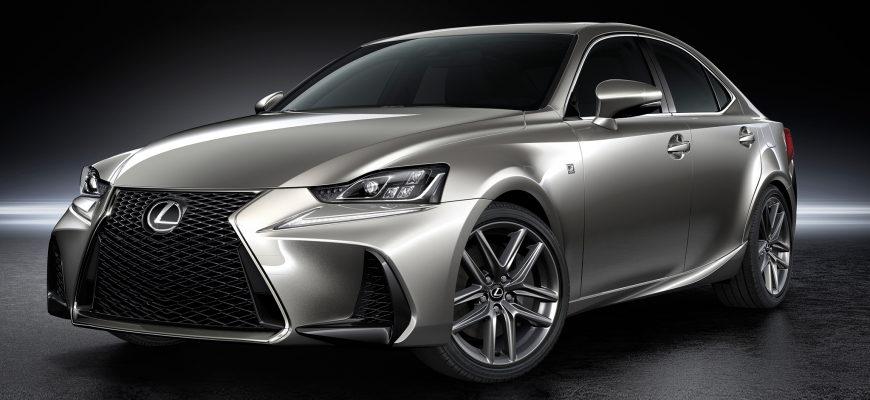 Lexus predal milión kusov IS. Model 2017 trochu modernizovali